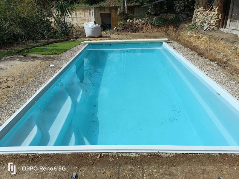 Installation d'une piscine namibia 7 par O Pure Piscine à Valbonne dans les Alpes Maritimes