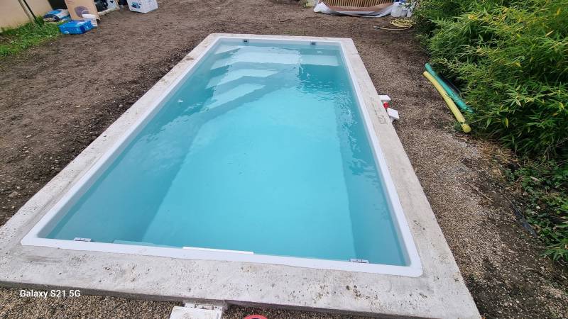 Piscine en coque Tanna à Cagnes sur Mer