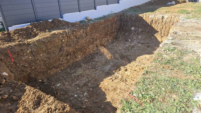 Terrassement pour la pose d'une piscine à Mougins