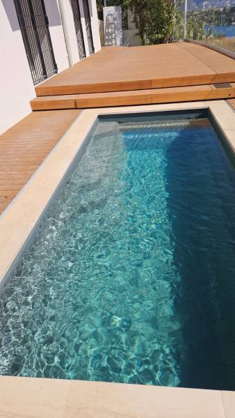 Piscine Altair de Ceramic de Luxe 