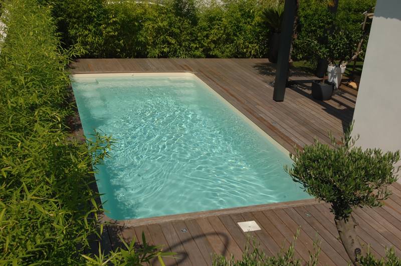 Piscine en coque polyester SICILE